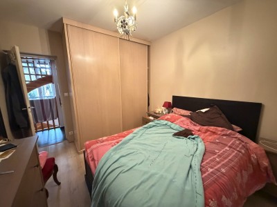 MURS COMMERCIAUX A VENDRE - ST MAUR DES FOSSES - 100 m2 - 1 250 000 €