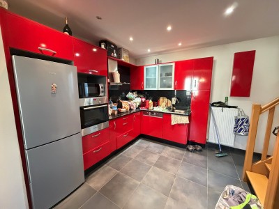 MURS COMMERCIAUX A VENDRE - ST MAUR DES FOSSES - 100 m2 - 1 250 000 €