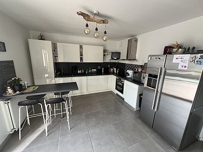 MAISON A VENDRE - LA QUEUE EN BRIE - 140 m2 - 680000€