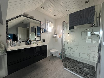 MAISON A VENDRE - LA QUEUE EN BRIE - 140 m2 - 680000€