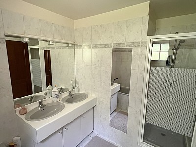 MAISON A VENDRE - LA QUEUE EN BRIE - 130 m2 - 499000€