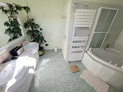 MAISON A VENDRE - ORMESSON SUR MARNE - 135 m2 - 599 000 €