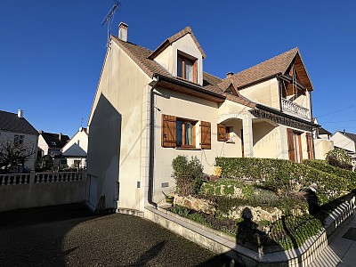 MAISON A VENDRE - PONTAULT COMBAULT - 154 m2 - 495000€