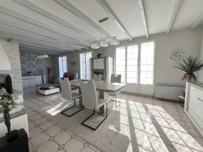 MAISON A VENDRE - PONTAULT COMBAULT - 130 m2 - 499 000 €