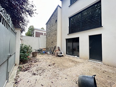 MAISON A VENDRE - ST MAUR DES FOSSES Bagaudes - 120 m2 - 720 000 €