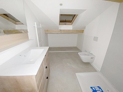 MAISON A VENDRE - ST MAUR DES FOSSES - 92.45 m2 - 570000€