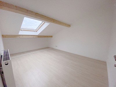 MAISON A VENDRE - ST MAUR DES FOSSES - 92.45 m2 - 570000€