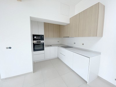 MAISON A VENDRE - ST MAUR DES FOSSES - 104.4 m2 - 685000€