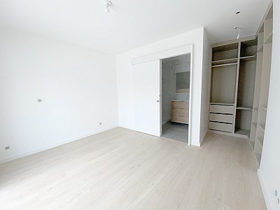 MAISON A VENDRE - ST MAUR DES FOSSES - 104.4 m2 - 685000€