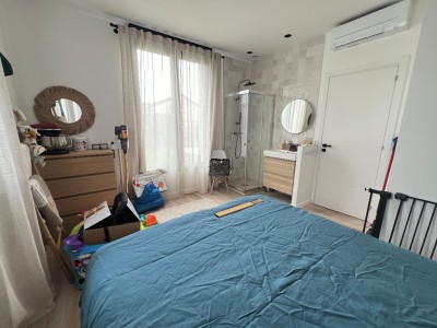 MAISON A VENDRE - ST MAUR DES FOSSES - 220 m2 - 1 390 000 €