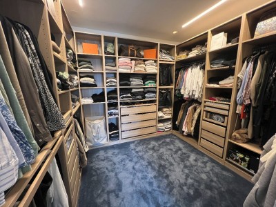 MAISON A VENDRE - ST MAUR DES FOSSES - 220 m2 - 1 390 000 €