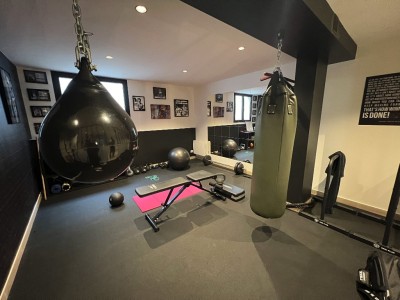 MAISON A VENDRE - ST MAUR DES FOSSES - 220 m2 - 1 390 000 €