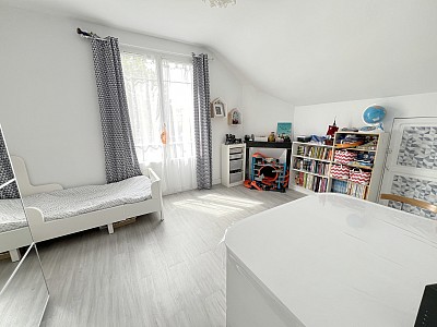 MAISON A VENDRE - ST MAUR DES FOSSES - 110 m2 - 799 000 €