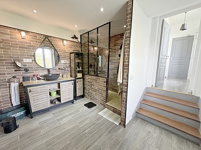 MAISON A VENDRE - SUCY EN BRIE - 209 m2 - 649 000 €