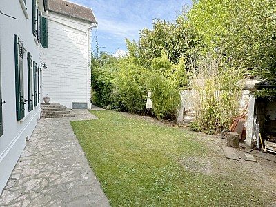 MAISON A VENDRE - SUCY EN BRIE - 209 m2 - 649 000 €